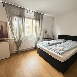  Apartment Urban