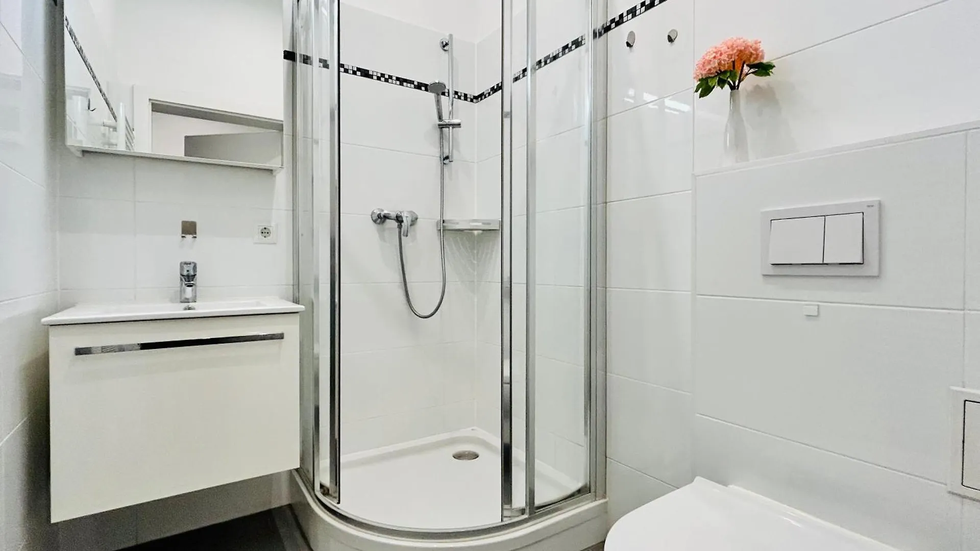Cosy One Bedroom Apartment - 15 Min To Center Viyana Avusturya
